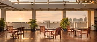 Green Palace Hotel