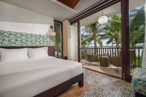 Deluxe Double Room, River View | Minibar, in-room safe, desk, soundproofing - Emerald Hoi An Riverside Resort (Da Nang)