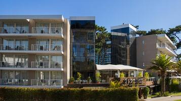 Bagian depan properti