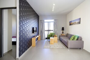 In-room safe, laptop workspace, blackout drapes, soundproofing