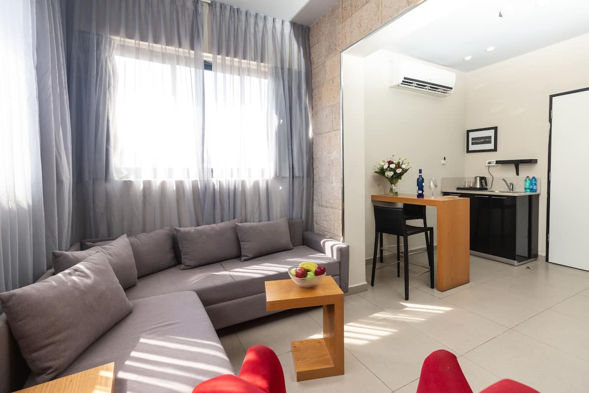Executive-Suite