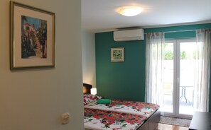 Premium bedding, individually furnished, desk, free WiFi - Apartments Logoš Cavtat (Konavle)