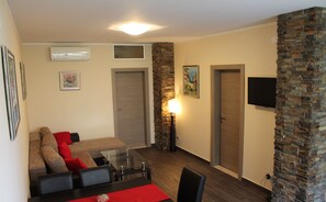 Comfort Apartment, 2 Bedrooms, Terrace, City View | Living area | 82-cm flat-screen TV with satellite channels, plasma TV - Apartments Logoš Cavtat (Konavle)