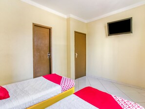 Standard Twin Room | Minibar, free WiFi