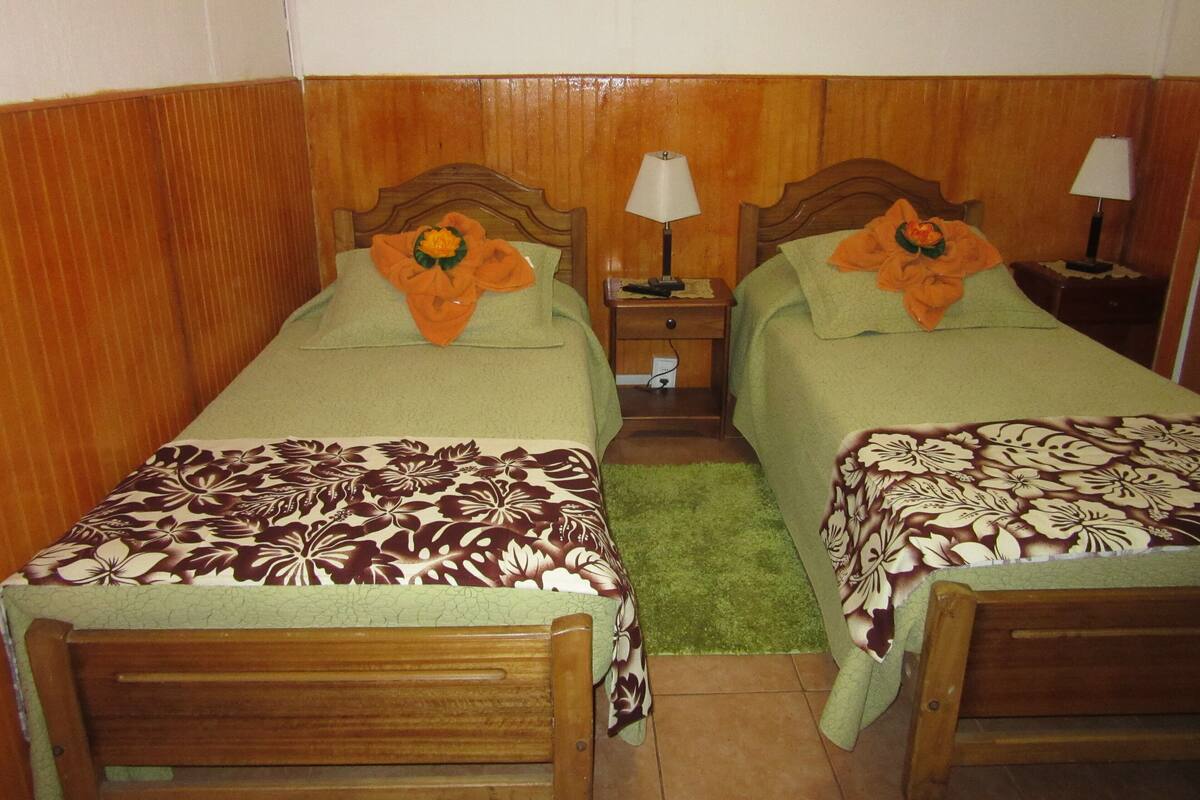 Double Twin Bungalow | Cunas (de pago) y wifi gratis