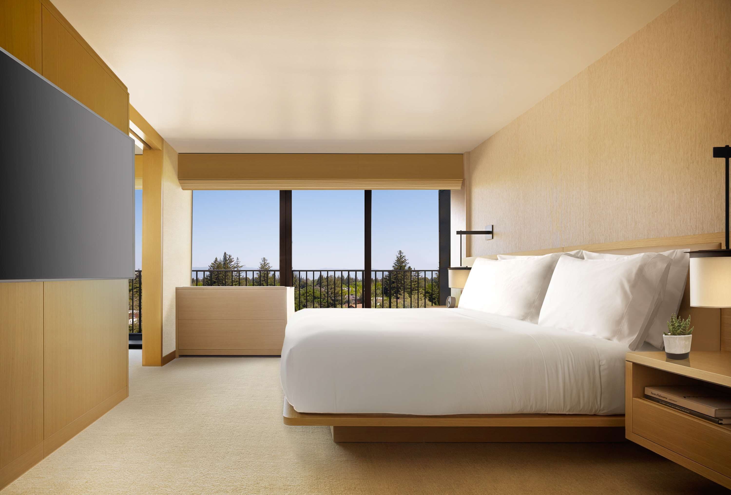 zen suite | 1 bedroom, hypo-allergenic bedding, minibar, in-room safe