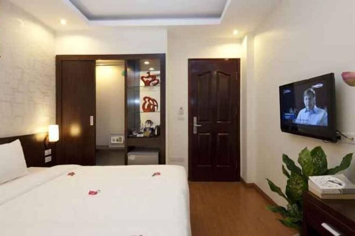 Minibar, in-room safe, desk, soundproofing