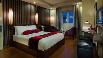 Deluxe Room, City View | View from room