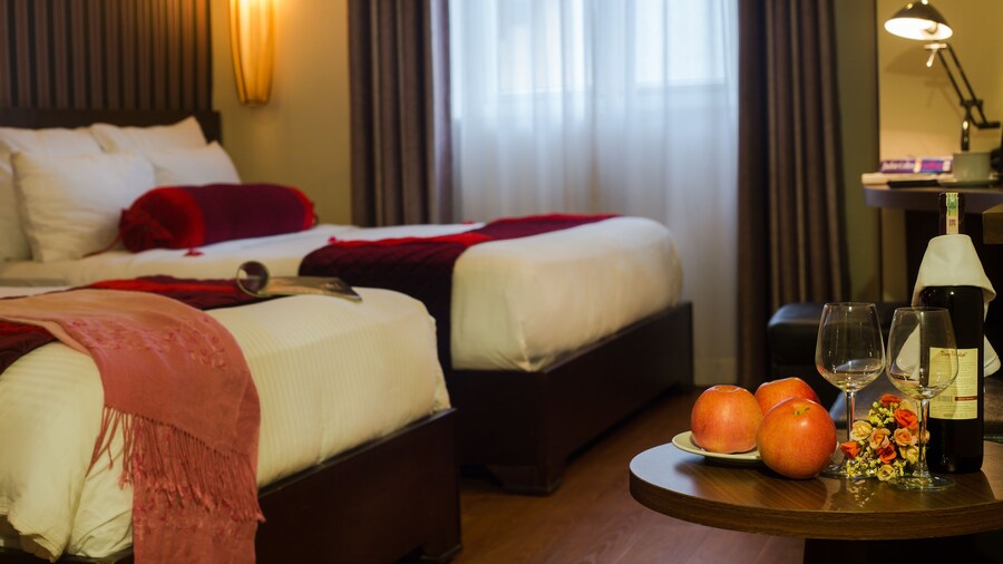 Golden Art Hotel