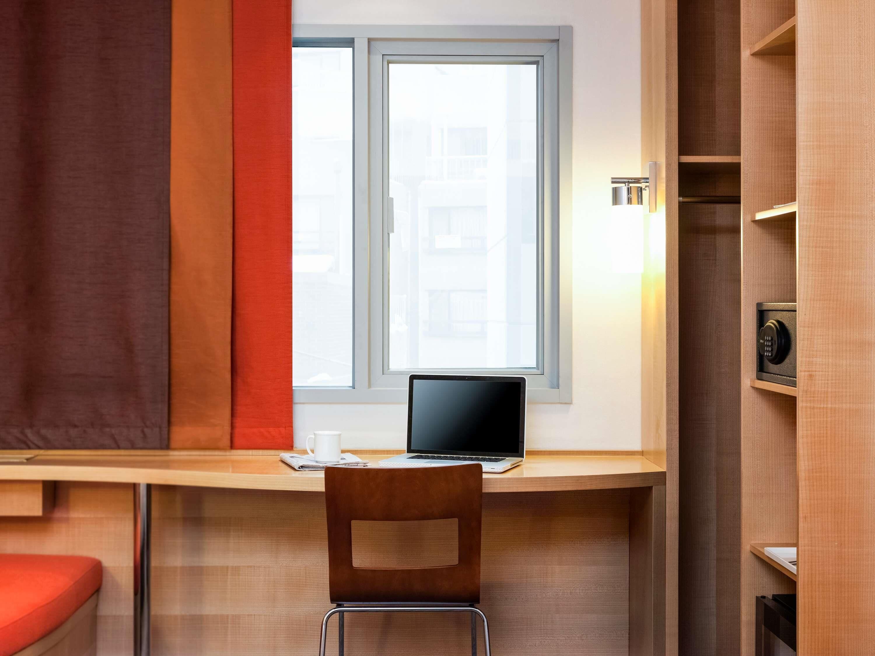 premium bedding, in-room safe, laptop workspace, iron/ironing board