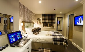 Kahden hengen deluxe-huone | Työpöytä, ilmainen Wi-Fi