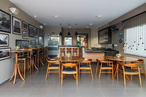 Bar (on property) - Araçatuba Plaza Hotel (Aracatuba)
