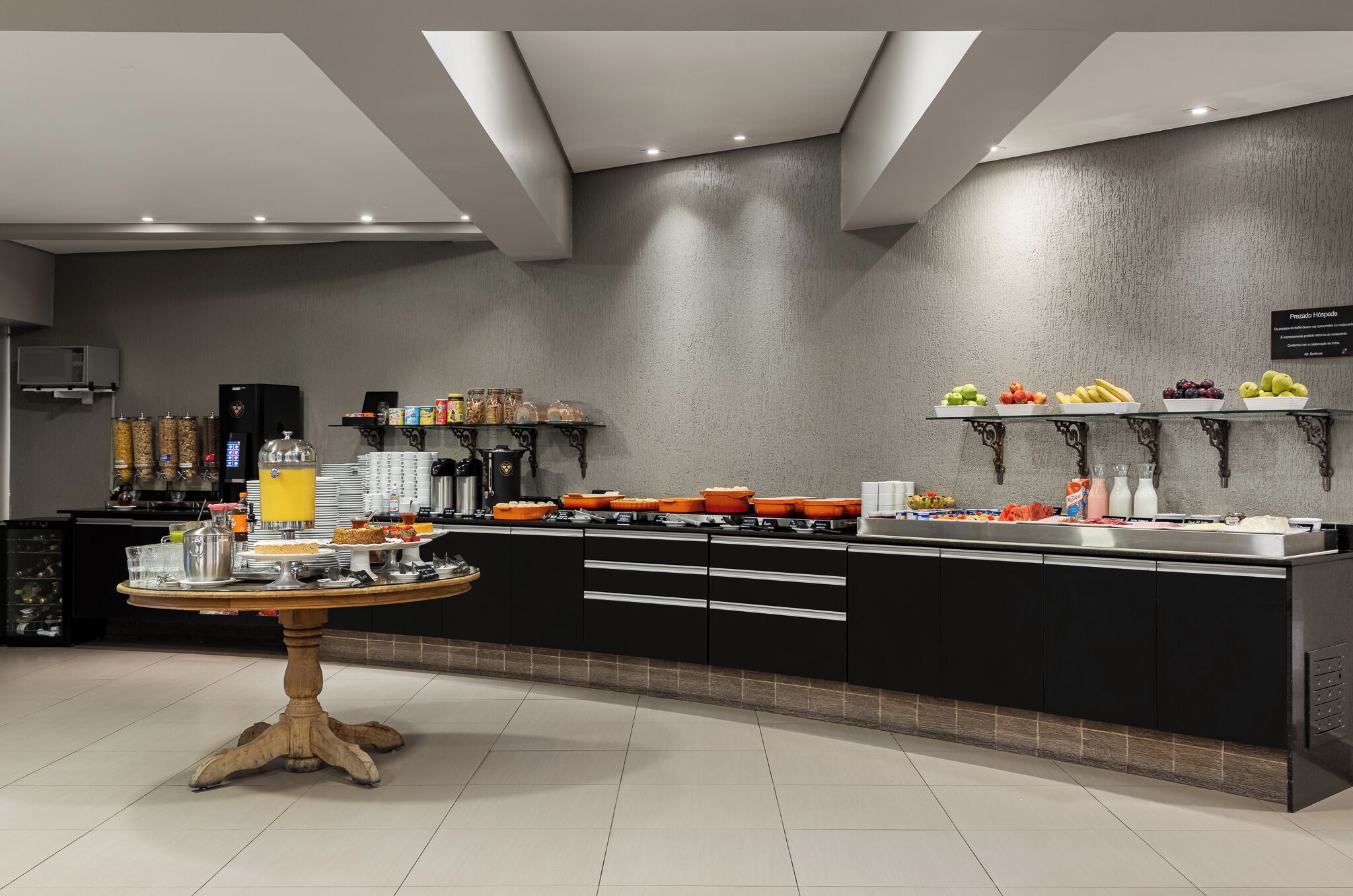 lunch and dinner served, brazilian cuisine