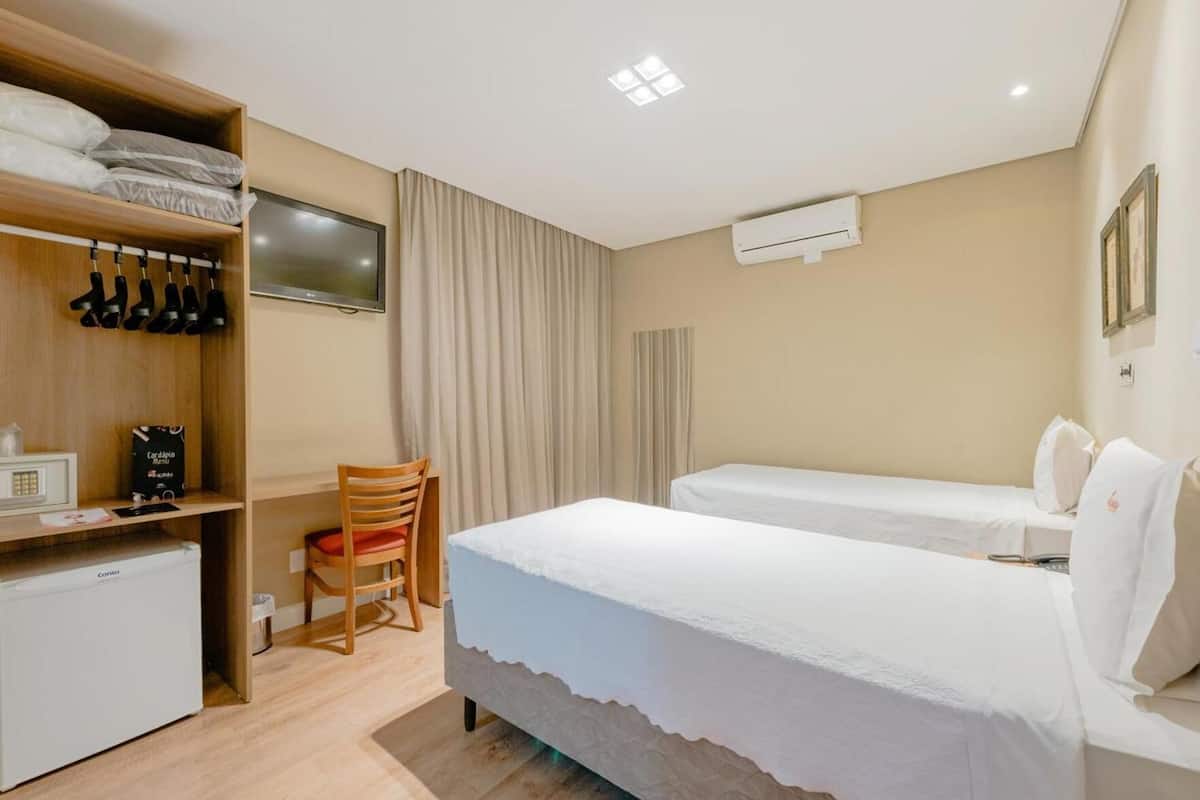 Minibar, in-room safe, iron/ironing board, free WiFi