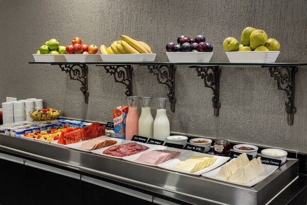 Lunch and dinner served, Brazilian cuisine