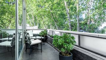 Luxury Suite | Balcony view