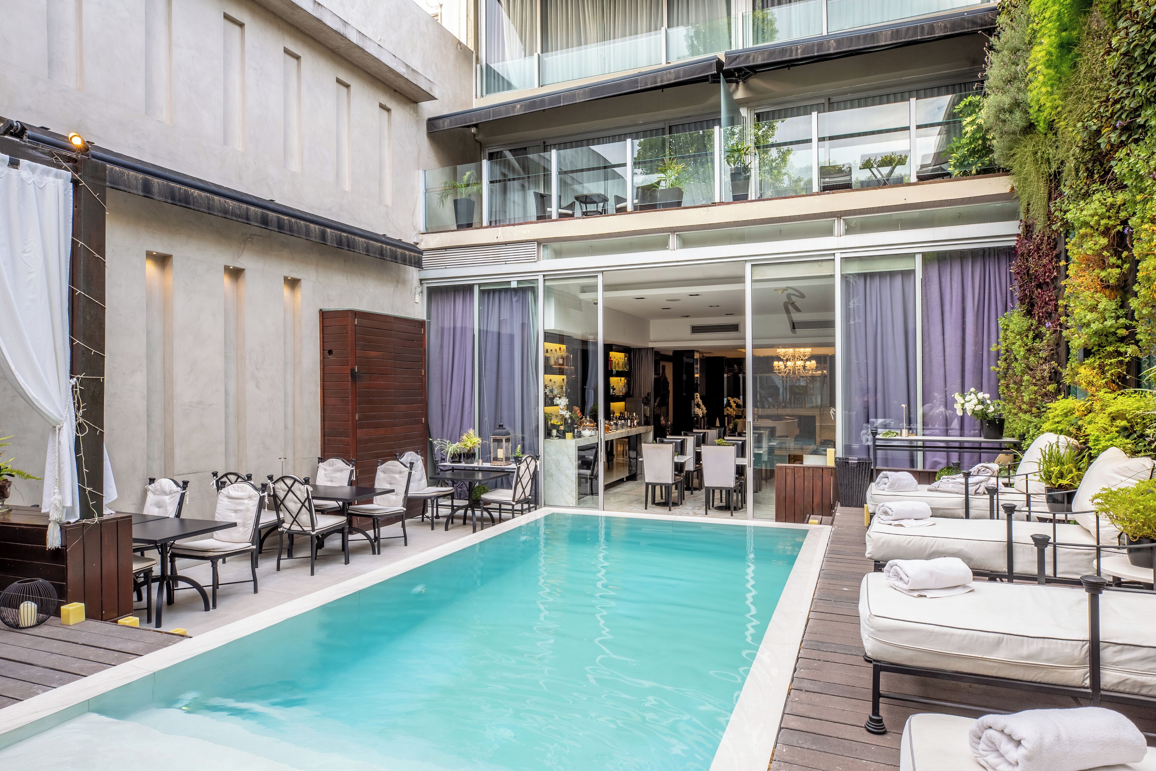 Outdoor pool, a heated pool, open open 24 hours a day, pool loungers