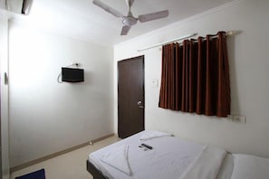 Habitación superior | Ropa de cama de alta calidad y wifi gratis 