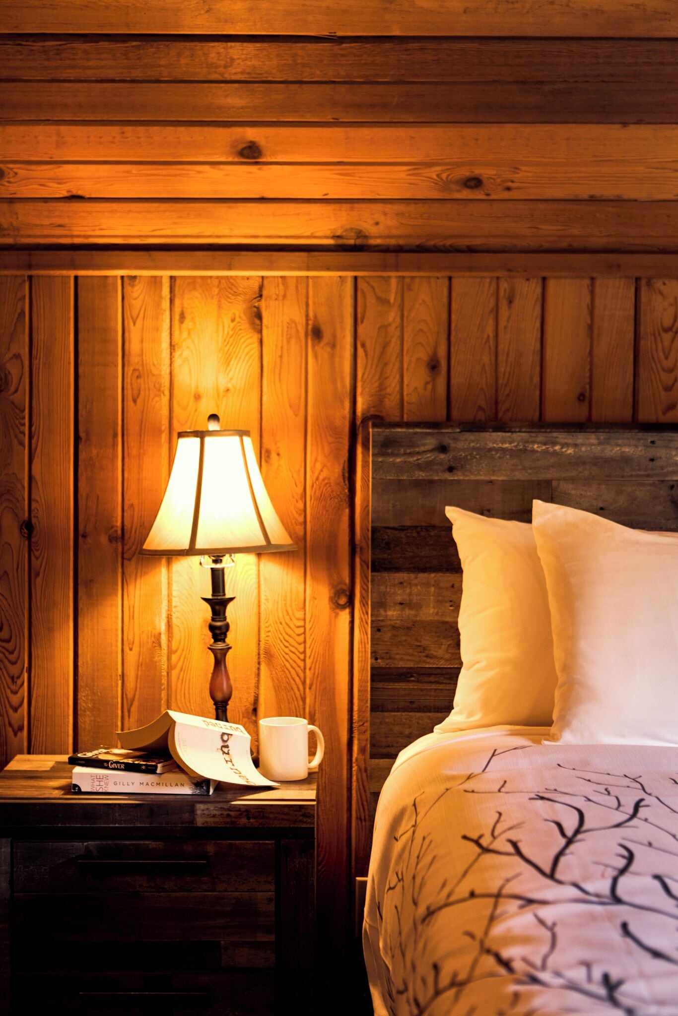 Deluxe Cabin | 2 bedrooms, individually decorated, individually furnished