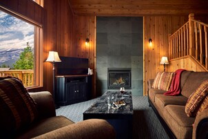 Deluxe Cabin | Living room