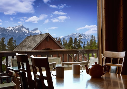 Banff Gate Mountain Resort