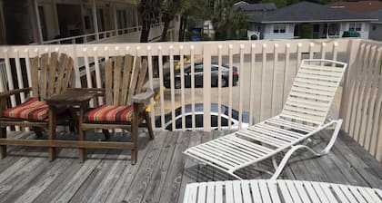 High Tide Motel