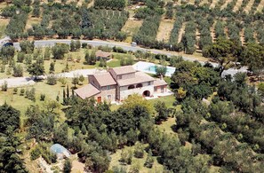 Aerial view - B&B Le Caselle (Lucignano)