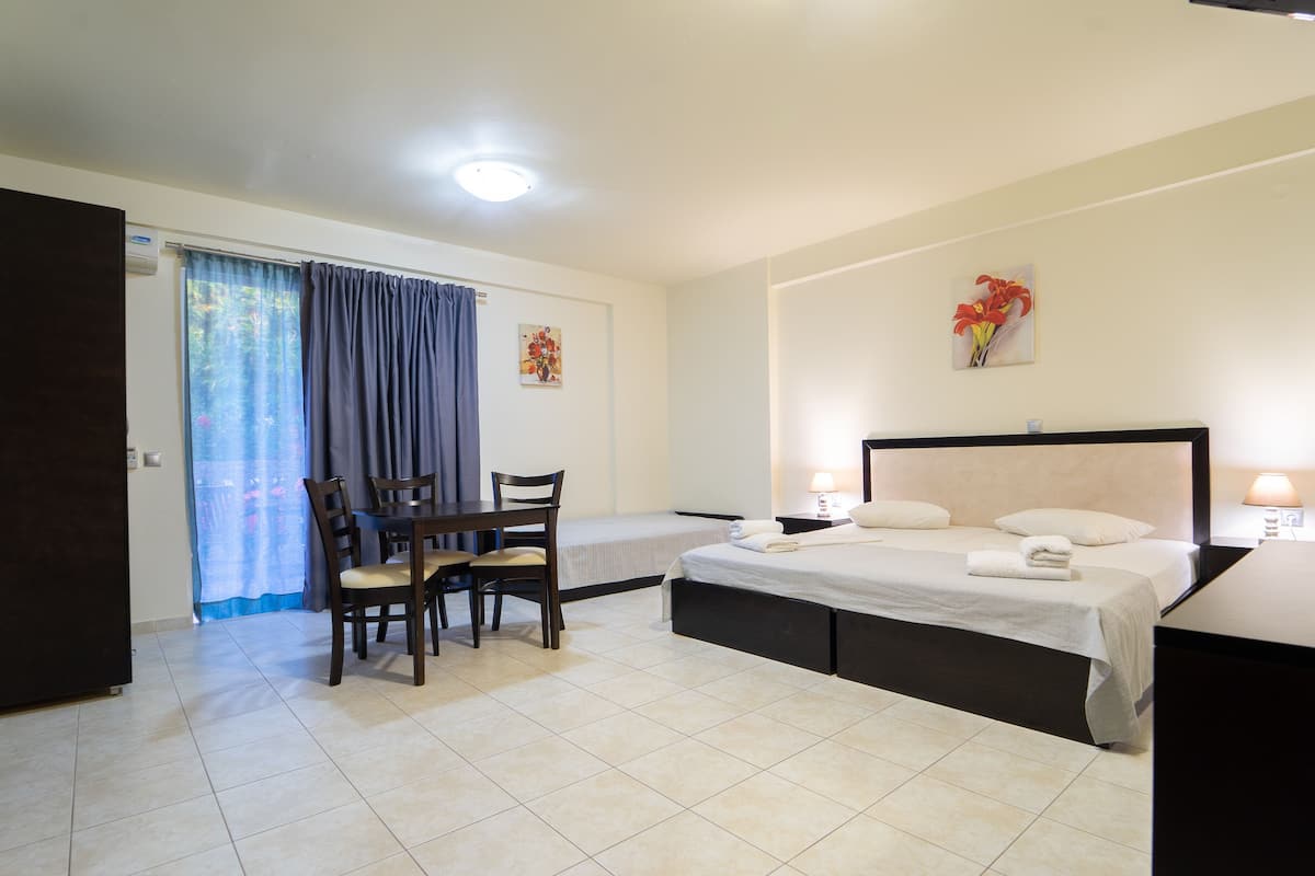 Suite, Mountain View