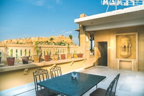 Restaurant - Hotel Sky Plaza (Jaisalmer)