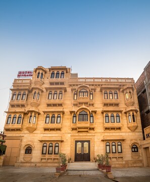 Front of property - Hotel Sky Plaza (Jaisalmer)