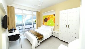 Executive Room - Hotel Millennium Continental (Kanayannur)