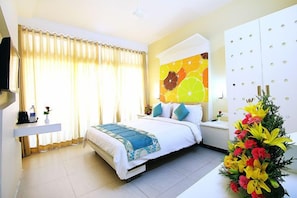 Standard Room | In-room safe, desk, soundproofing, free WiFi