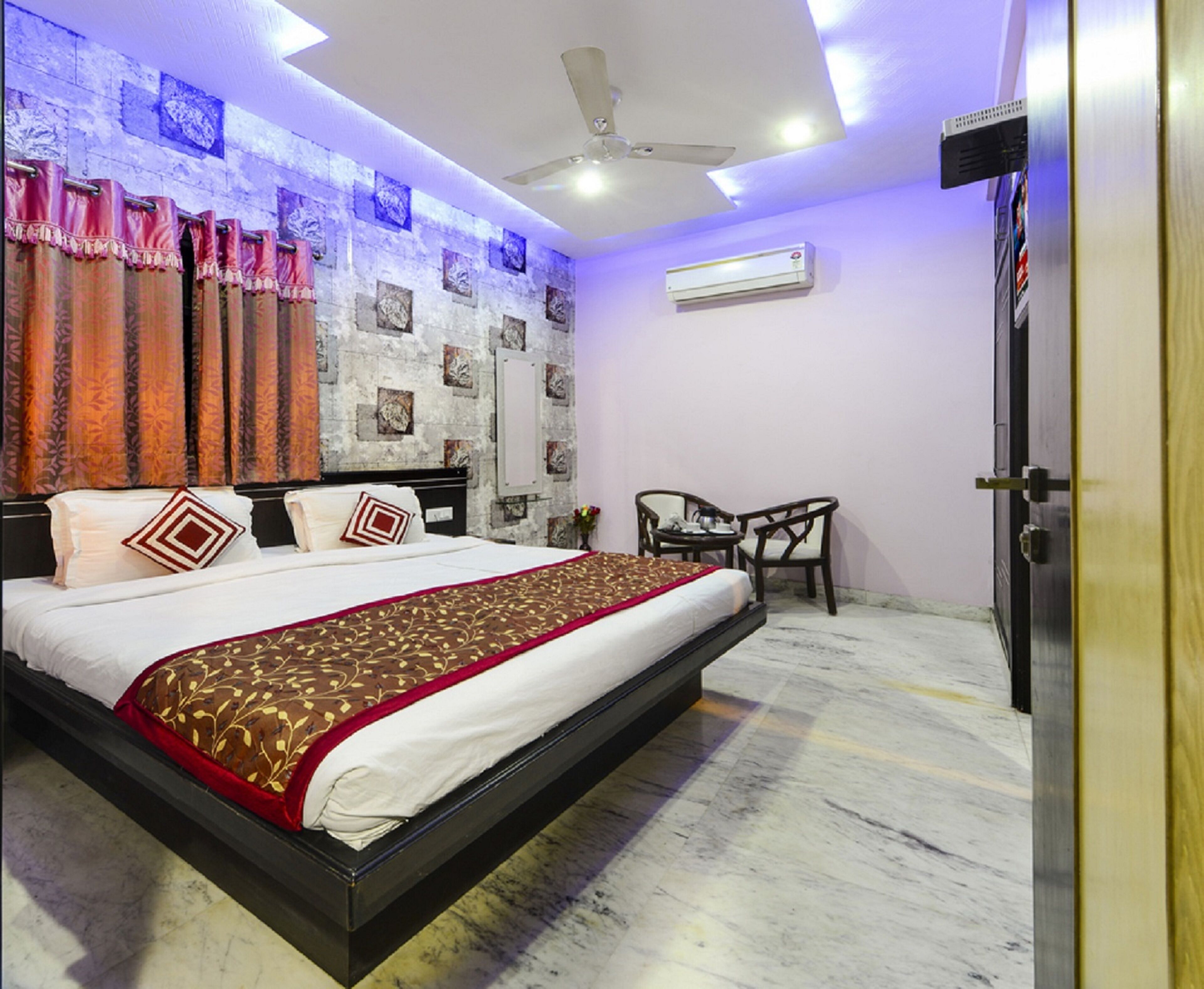 Deluxe Double Room | 1 bilik tidur, peralatan tempat tidur premium, gebar bulu kapas 