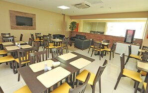 Free buffet breakfast