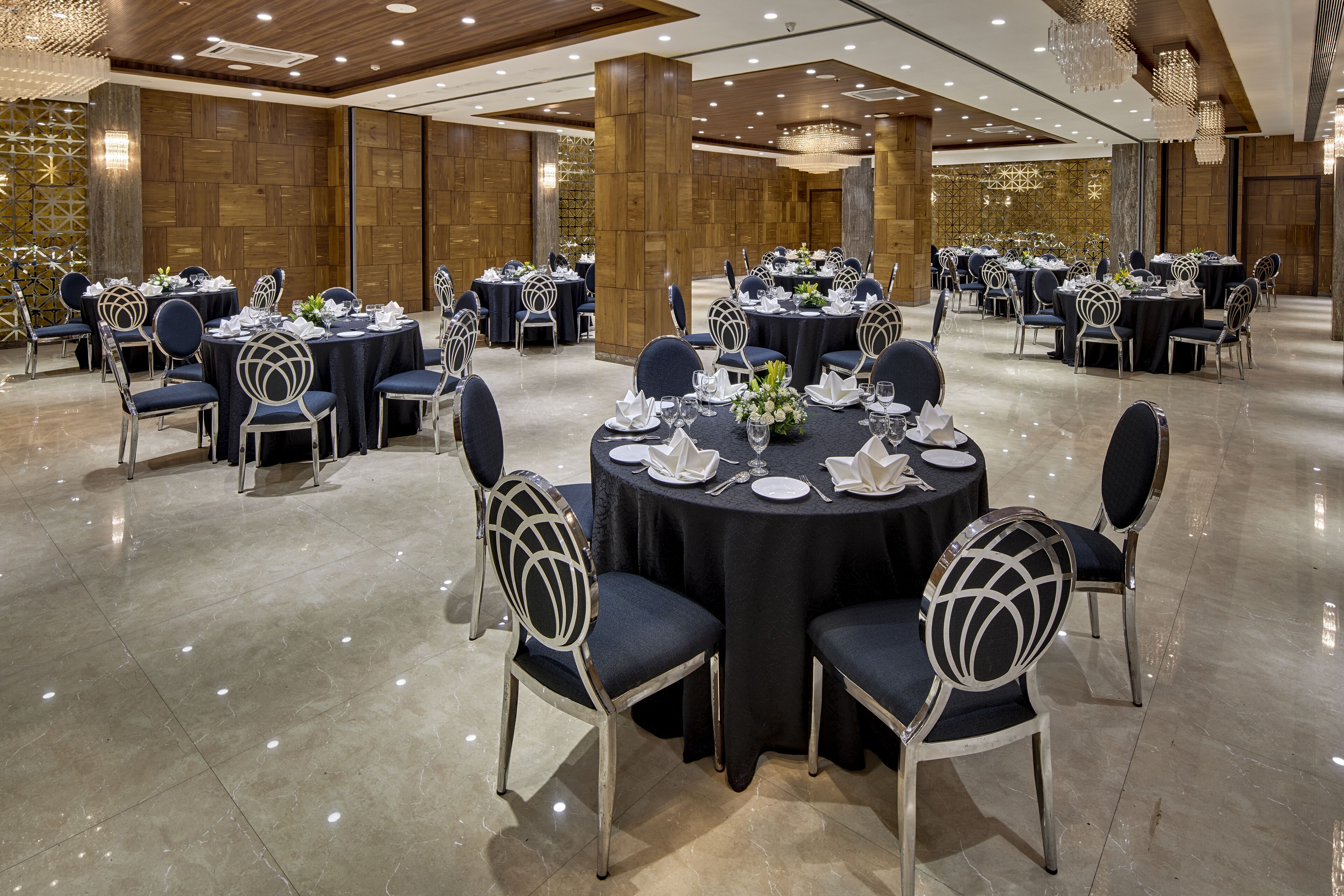 Photo - Goldfinch Hotel Mumbai