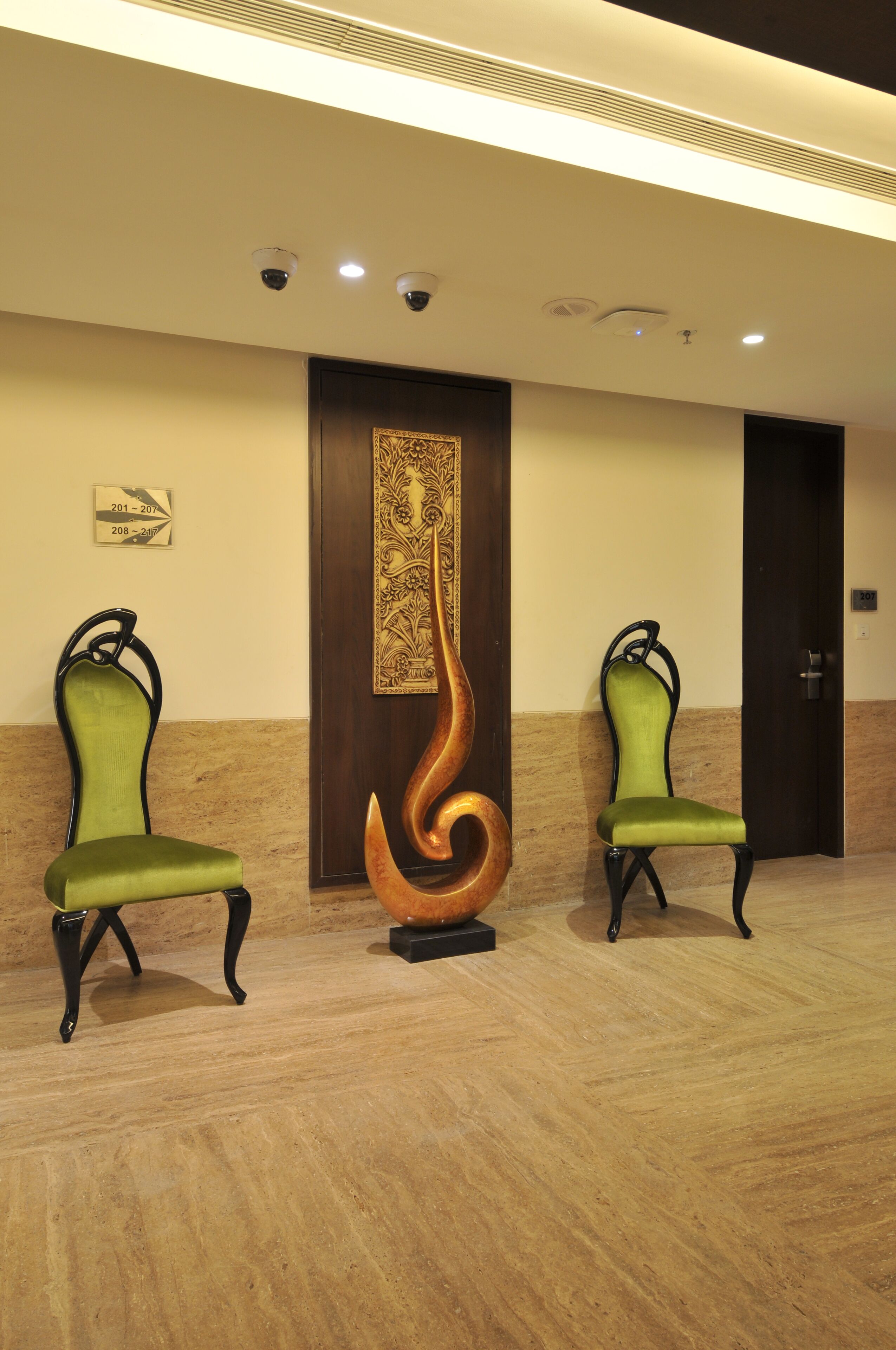 Photo - Goldfinch Hotel Mumbai