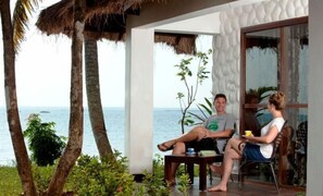Lake View Room	 | In-room safe, desk, iron/ironing board, free WiFi - Deshadan Backwater Resort (Cherthala)