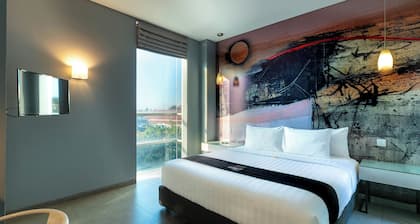 Loft Legian Hotel
