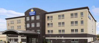 Days Inn & Suites by Wyndham Winnipeg Airport Manitoba