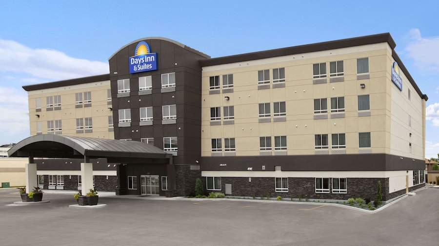 Days Inn & Suites by Wyndham Winnipeg Airport Manitoba