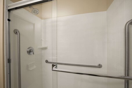 Days Inn Suites by Wyndham Winnipeg Airport Manitoba - Image 17