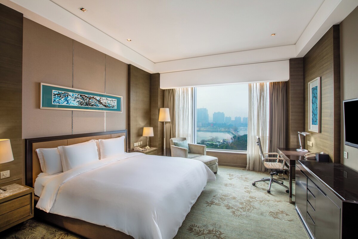 Standardzimmer, 1 King-Bett, Seeblick