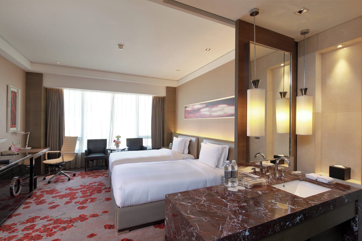 1 bedroom, minibar, in-room safe, desk
