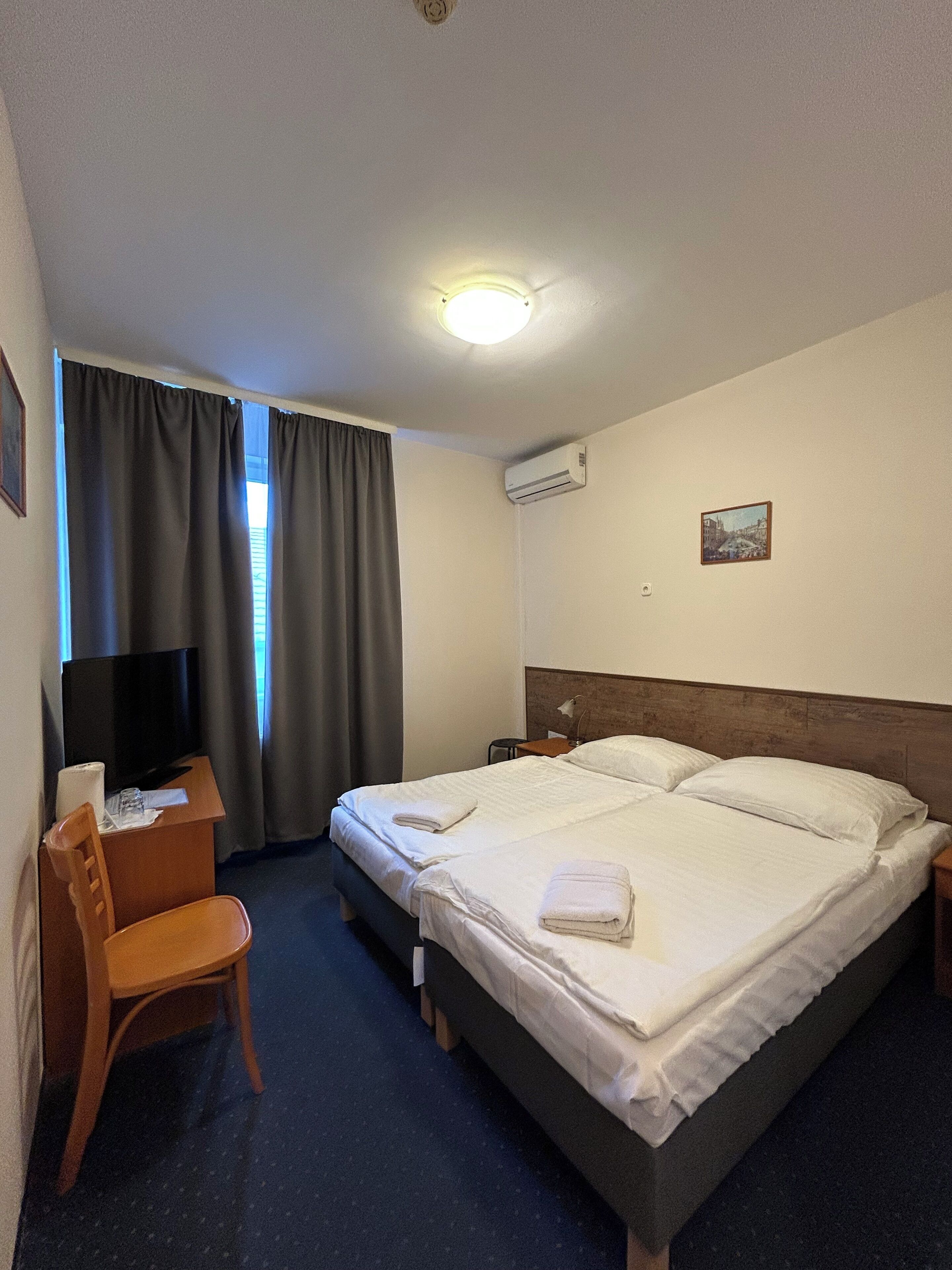 double or twin room | in-room safe, free wifi, bed sheets
