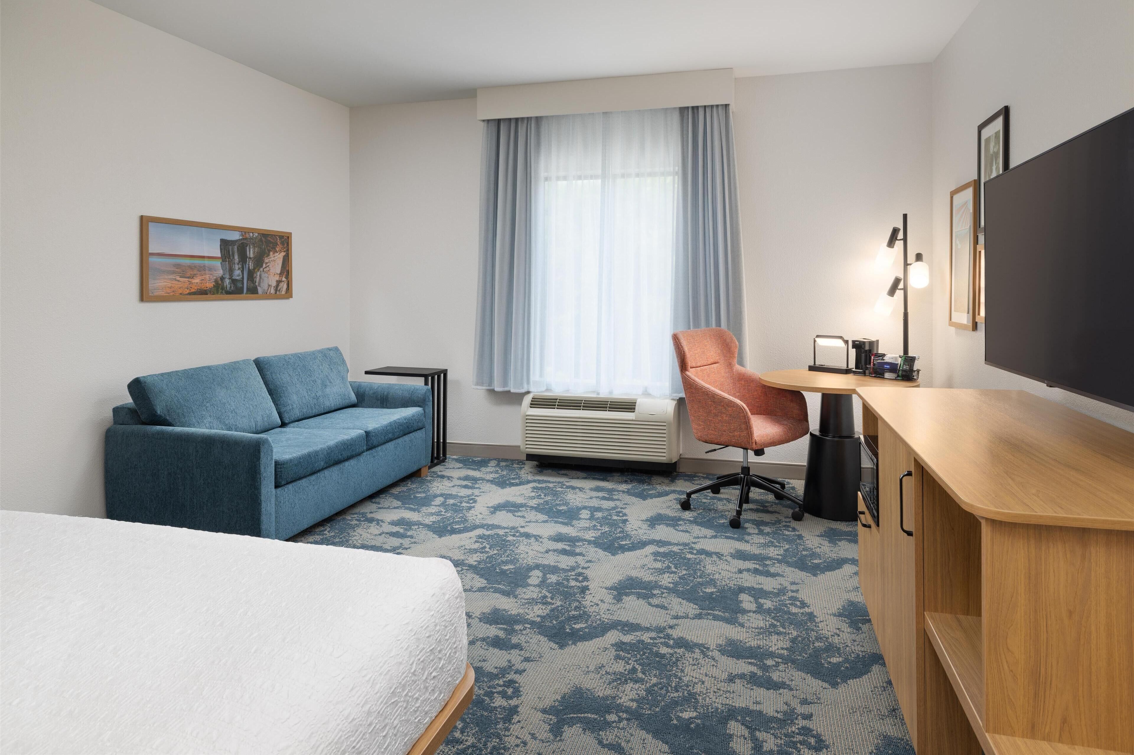 37-inch flat-screen tv with cable channels, tv