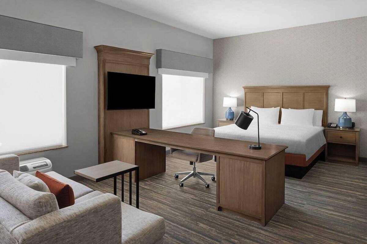 In-room safe, iron/ironing board, free WiFi, bed sheets