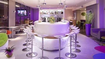 Bar (in der Unterkunft)