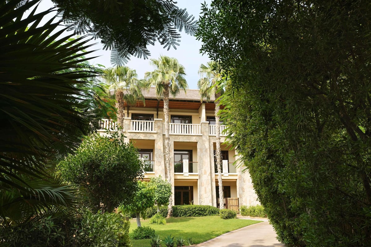 1 bedroom, Egyptian cotton sheets, premium bedding, minibar