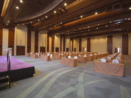 Sofitel Dubai The Palm Resort Spa - Image 90