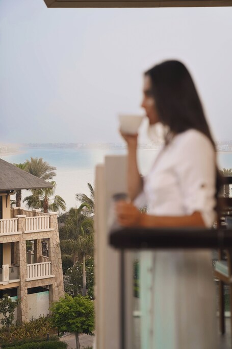 Sofitel Dubai The Palm Resort Spa - Image 26
